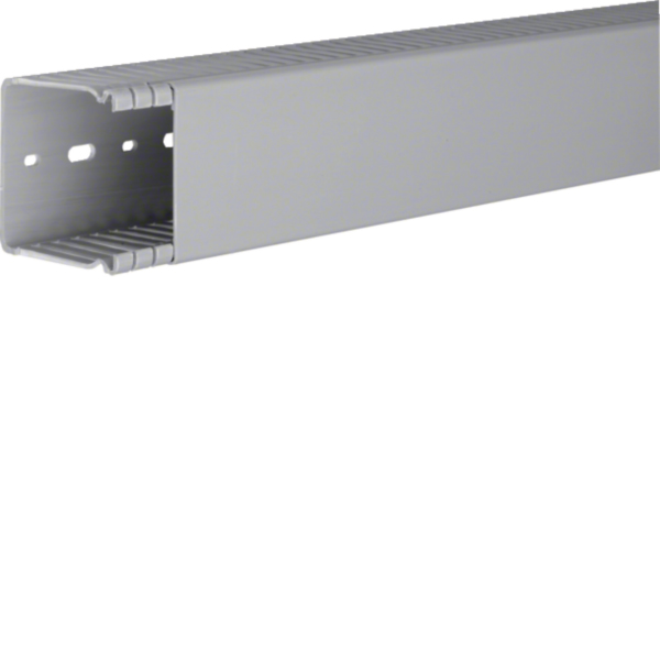 HAGER Verdrahtungskanal stgr mit OT Bodenl BA6 6006007030B 64x67x2000mm