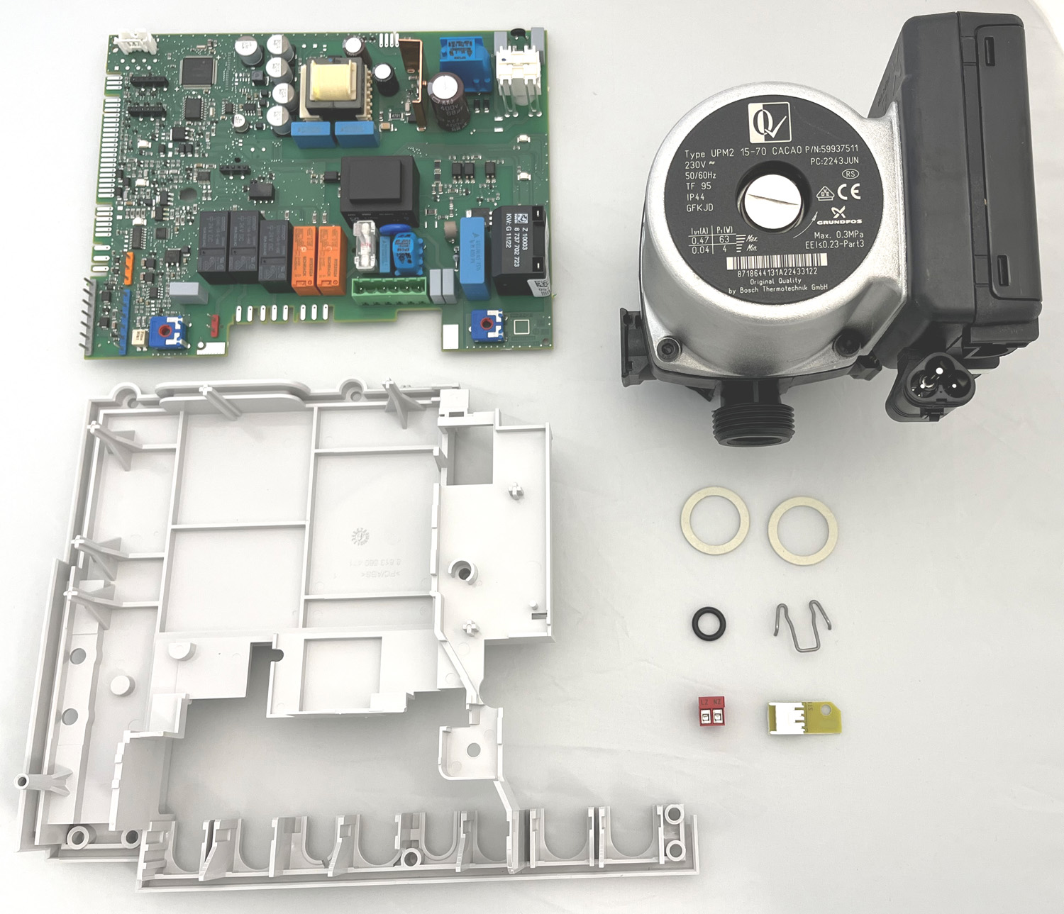 BOSCH Ersatzteil TTNR: 8737604584 Umrüst-Set (Erp Pumpe) 18 kW