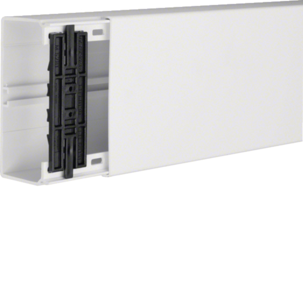 Hager FB6013009016 Leitungsführungskanal PVC mit Geräte/TW FB 60x130 verkehrsweiß