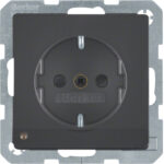 BERKER Steckdose 1-fach schwarz samt Unterputz mit OL mit BS MAN0204423 IP20 vertikal