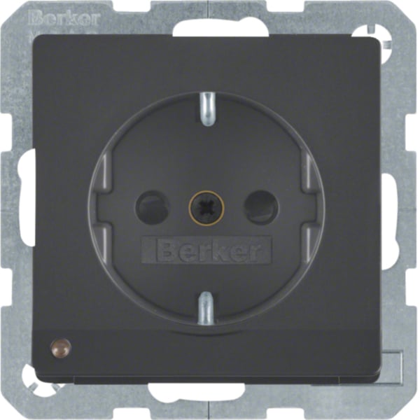 BERKER Steckdose 1-fach schwarz samt Unterputz mit OL mit BS MAN0204423 IP20 vertikal
