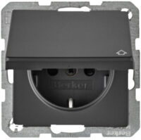 BERKER Steckdose 1-fach schwarz matt Unterputz mit BS Klappdeckel MAN0204723 Euro-Steck IP20
