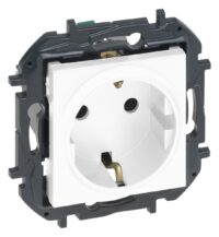 Legrand 864162B Niloe Step V4 Steckdose Steckklemmen erhöhter Berührungsschutz