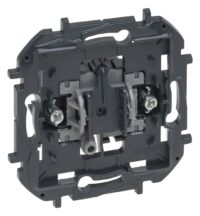Legrand 864006B Niloe Step V4 Einsatz Wechselschalter 10Ax