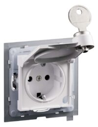 Legrand 765190 SEANO Schutzko Steckdose SL erhöhtBer schutz Klappdeckelungl Schliess