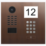 DoorBird D2201IKH IP Video Türsprechanlage – Echte Baubronze